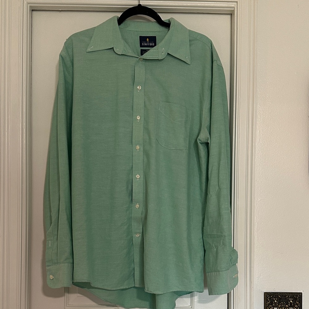 Stafford Men's Mint Green Button Down Shirt